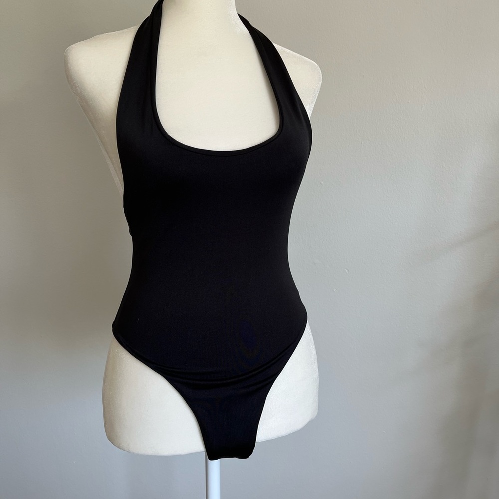 2 halter bodysuits black and white